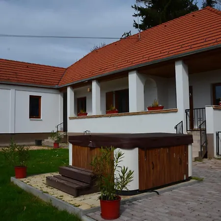 Gasthuis Kerekerdo Vendeghaz